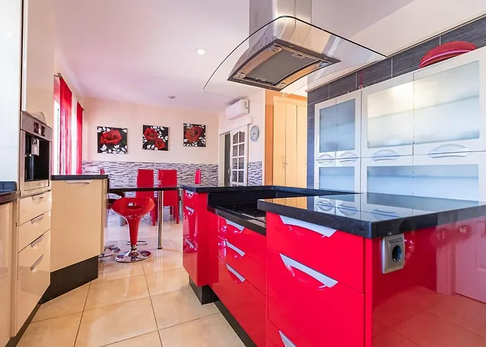 With Private Pool And Magnificent Views *