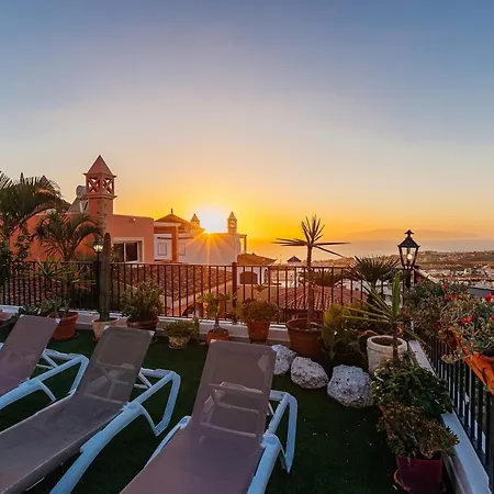 With Private Pool And Magnificent Views *