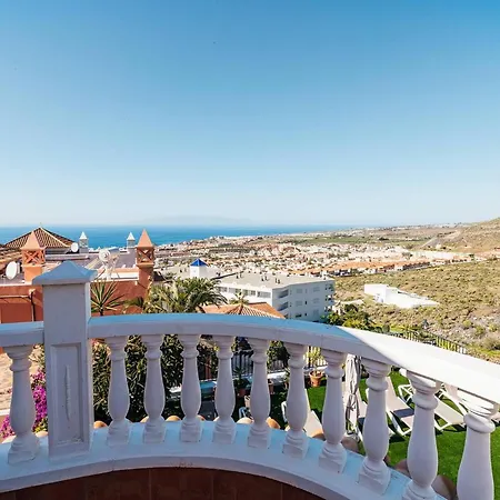 ヴィラ With Private Pool And Magnificent Views アデヘ